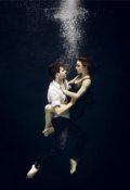 Обложка книги "Зеркальное озеро"