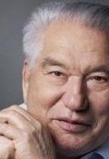 Обложка книги "Чингиз Айтматов Писательское Поле"