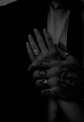 Обложка книги "Измученные души "